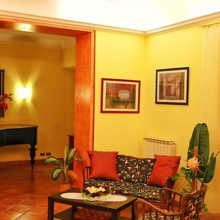 Borgo Dei Castelli Hotell Grottaferrata Eksteriør bilde
